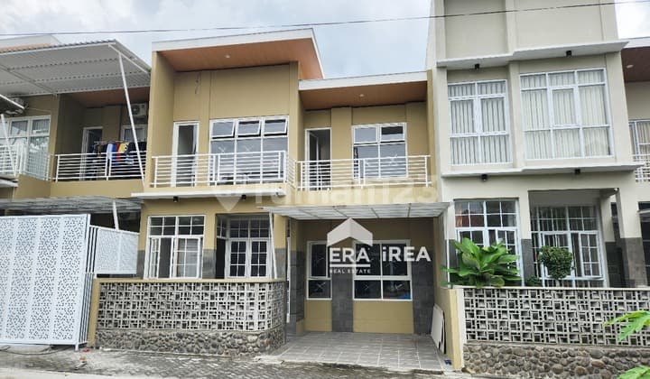 Rumah Solo Dijual Dekat Taman Jaya Wijaya