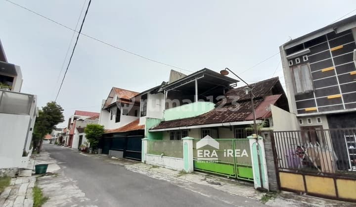 Rumah Solo Kota Murah Dekat Solo Square Mall