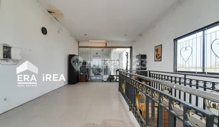 Sewa Ruang Usaha Solo Dekat Luwes Kartasura