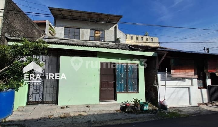 Rumah Murah 2 Lantai di Solo Kota Dekat Solo Square Mall