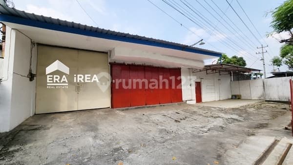 Rumah Gudang dan Ruang Usaha di Solo Dekat Exit Tol Area Industri