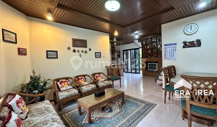 Cheap 2-Story Villa for Sale Near Pasar Tawangmangu Solo