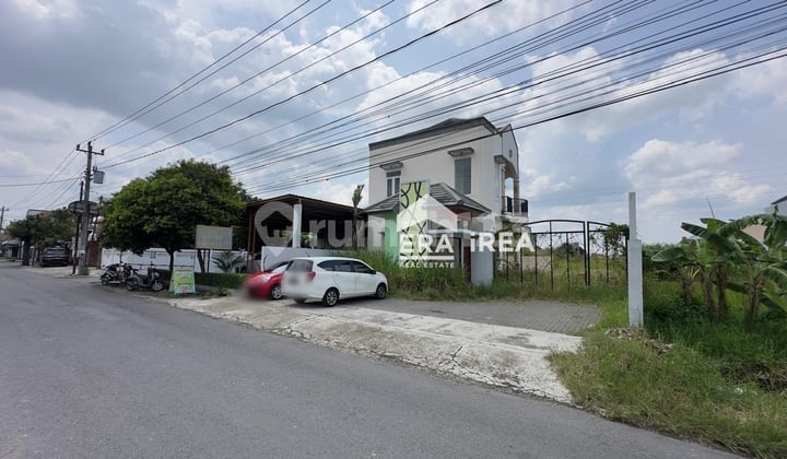 Rumah Bonus Tanah Dijual di Solo Kartasura Dekat Rs Karima Utama