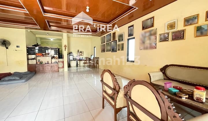 Rumah Kost 3 Lantai Dijual di Solo Jebres Dekat Kampus Isi