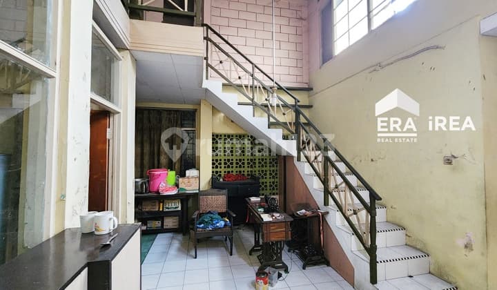 Rumah Bagus di Solo Kota Dekat Stasiun Balapan