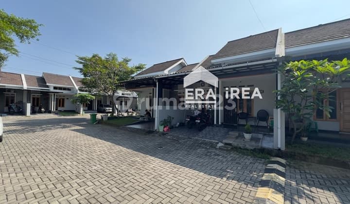 House for Sale in Solo Baki Near Pakuwon Mall