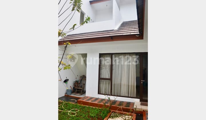 Disewakan Rumah Bagus Nyaman di Cluster Icon Eternity Bsd