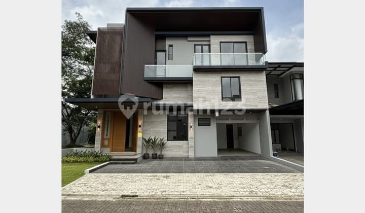 Rumah Mewah di Cluster Foresta BSD, Tangerang Selatan