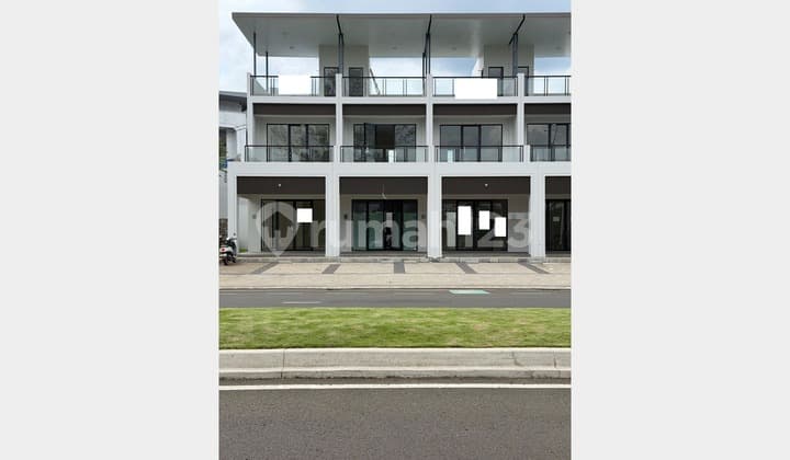 Dijual / Disewakan Ruko Premium Sorento Grande East Gading Serpong, Tangerang