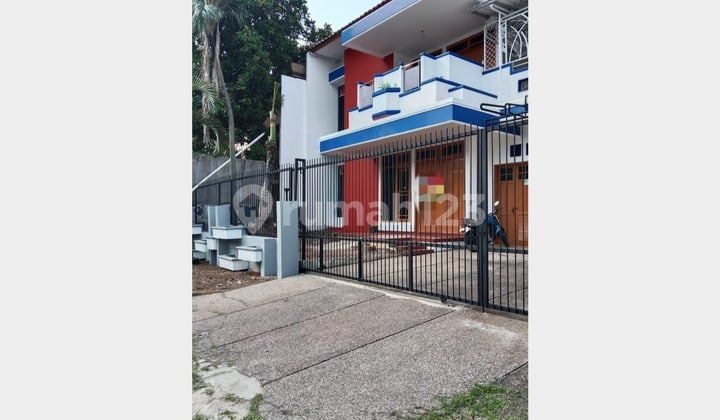 2-Story House in Modernland, Tangerang 2-Story House in Modernland, Tangerang