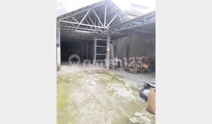 Plot / Warehouse with SHM in Mangga Besar, West Jakarta