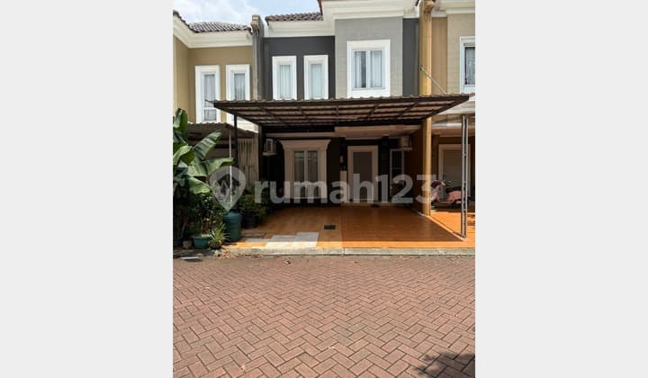Beautiful Ready-to-Occupy House in Karelia Cluster, Gading Serpong, Tangerang