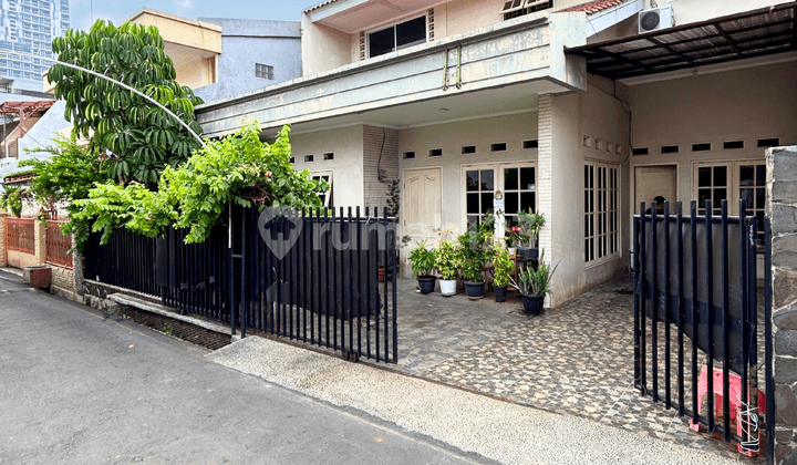 Rumah Siap Huni di Tebet Barat (L 13 X P 13,7)
