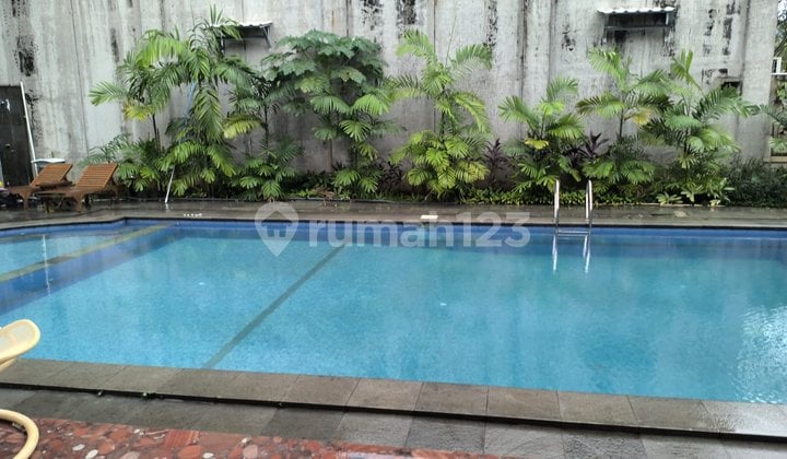 Disewa Rumah Mewah di Kembangan Siap Huni