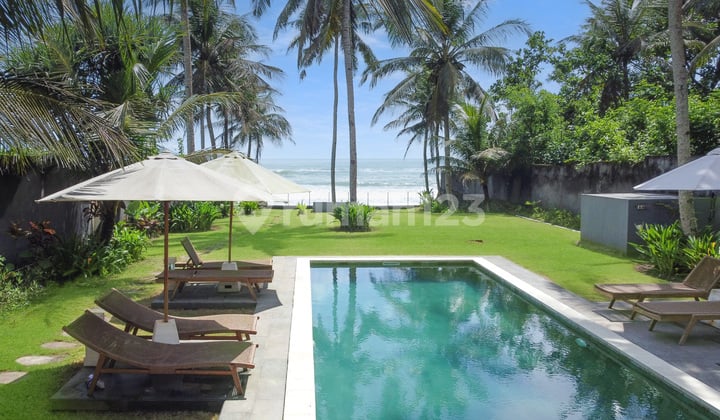 Absolute Beachfront Freehold Villa | West Bali