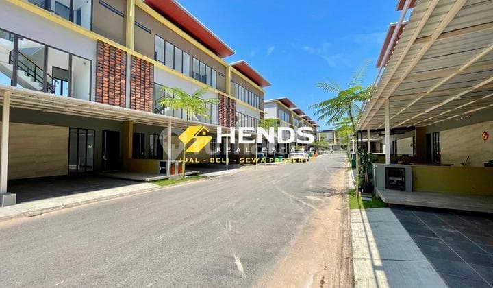 Rumah The Icon Central 3 Lantai, Siap Huni di tengah Kota Batam, Batam Centre