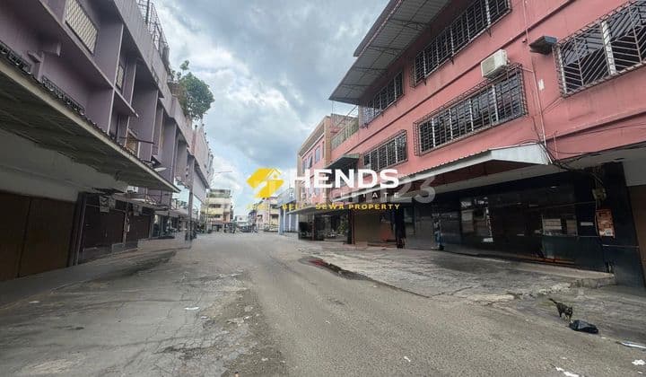 Ruko 3 Lantai Siap Pakai Area Nagoya Batam