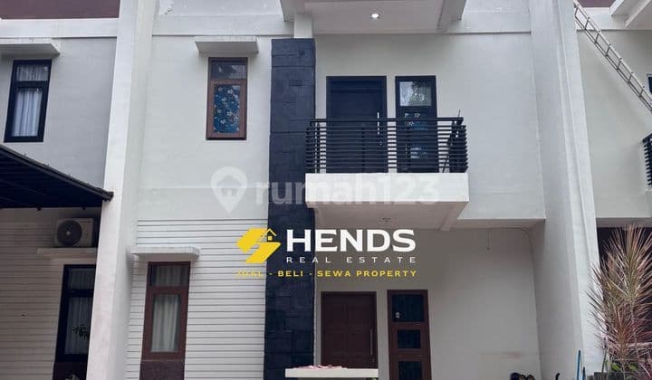 Rumah 2 Lantai Cipta Residence, Siap Huni Nagoya Batam