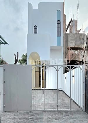 Rumah Baru Gress Disain Menarik Dlm Komplek di Joglo. 15937