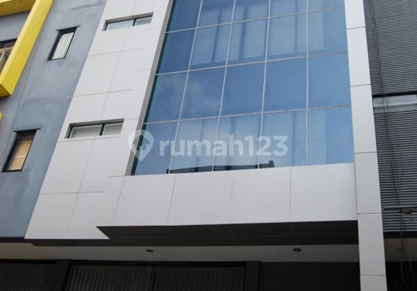 Dijual Ruko (Sebagai Kantor dan Gudang), One Gate System. Harga Murah!!