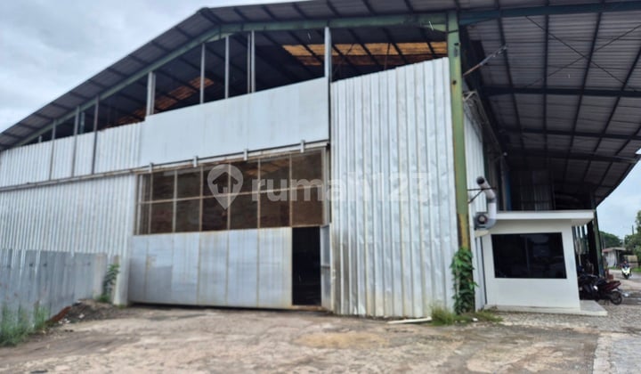Disewakan Gudang Seluas 5000M2 di Tipar Cakung. bisa Akses Kontainer 40Ft. Bebas Pungli.