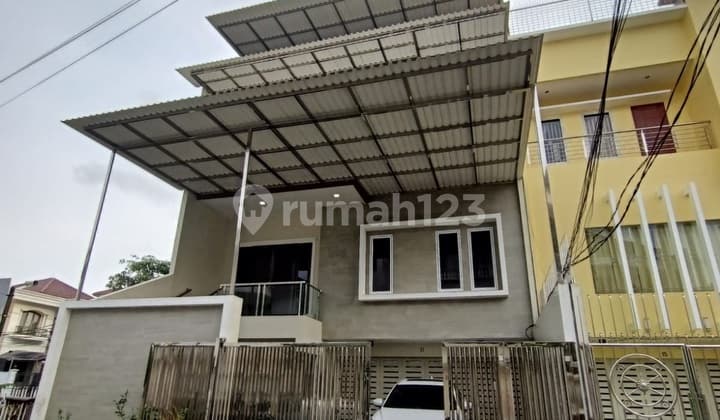 Rumah 3.5 Lantai Di Pluit Sakti. Full Furnished. Siap Huni