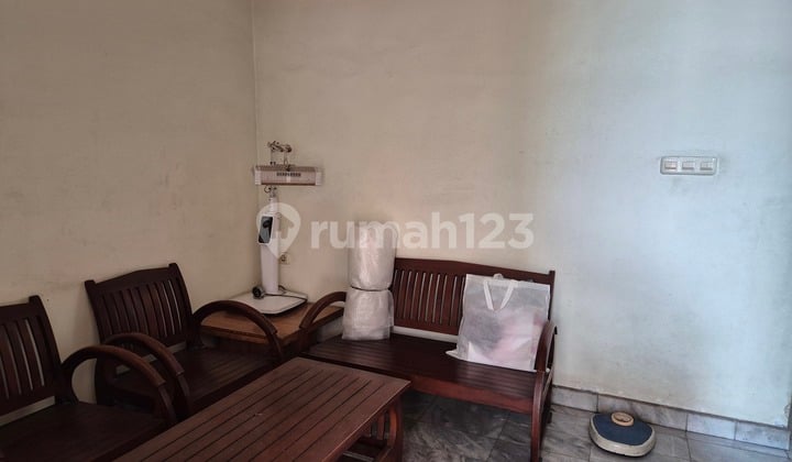 Turun Harga, Jual Murah!! Dibawah Harga NJOP, Rumah 2 Lantai di Klp Sawit. Row Jalan 2,5Mobil. Bebas Banjir, Lokasi Strategis.