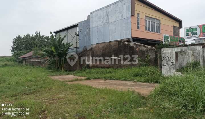 Tanah Kosong Pinggir Jalan Raya.cocok untuk Cluster.gudang.pt atau Kantor Narogong Bekasi