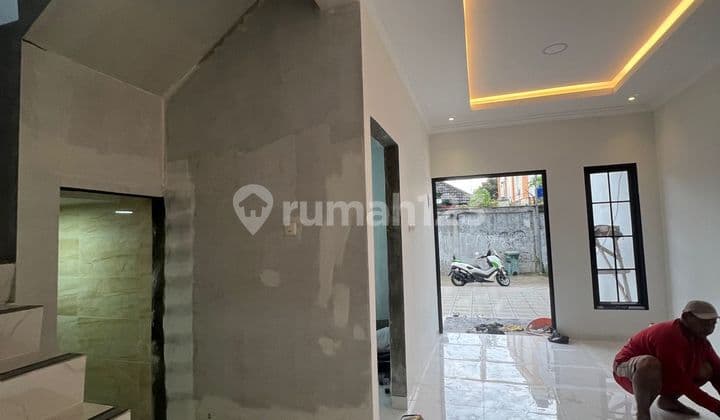 Rumah Siap Huni Dalam Komplek One Gade Sistem Akses Ltr dan Tol Jti Bening Bekasi