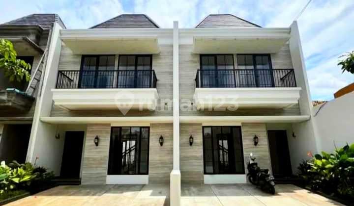 Rumah Siap Huni Dalam Clustrr American Cllasic Jtiwaringin Bekasi Dekat Dgn Tol