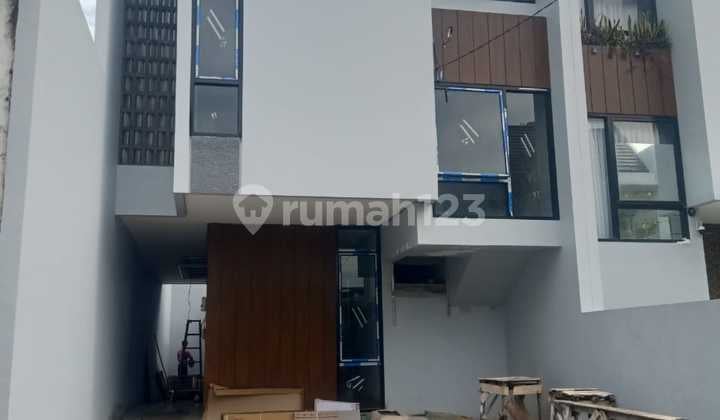 Rumah Siap Huni 3 Lntai Paling Murah Dalam Twon House Dekat Jalan ******** Sawit Jak Tim