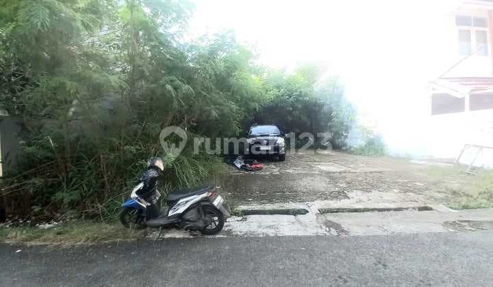 Fast Sale, Ready-to-Build Land Parcel in an Elite Complex, Wide Road Access, Strategic Area. Bllymoon, Pondok Kelapa