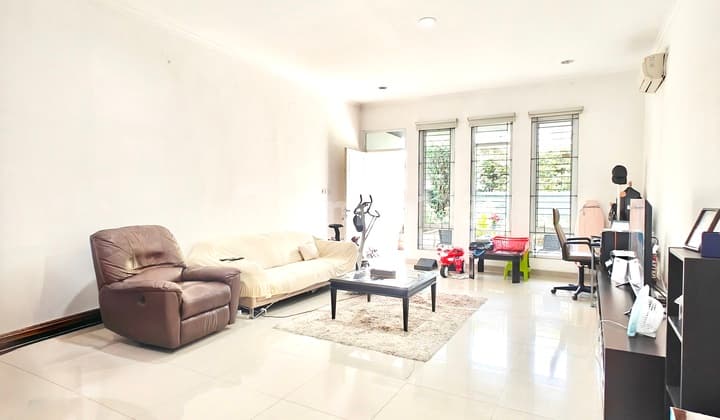 Dijual Rumah Puri Indah, Jakarta Barat 8x20