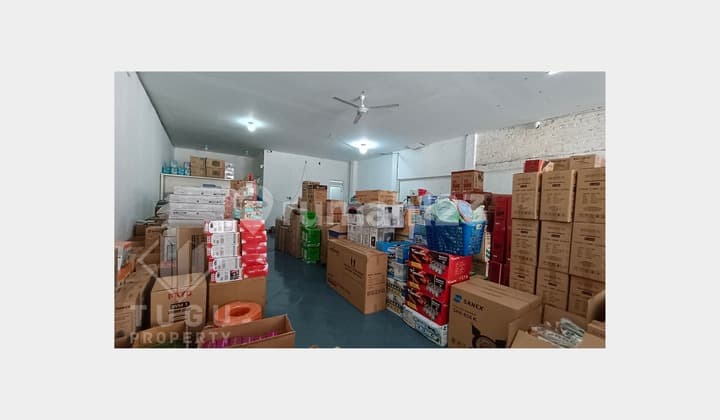 Ruang Usaha Disewakan Jalan Godean Jogja, dekat Kampus STPN dan Poltekkes, dekat Mirota Godean, dekat SMAN 2