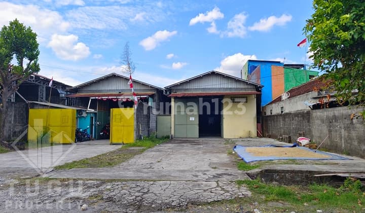 Gudang Disewakan Jogja, area Jombor Jamal-Palagan, dekat Sleman City Hall SCH, Pasar Mlati, dekat dengan area perumahan, Dealer Toyota Nasmoco Daihatsu Wuling Honda