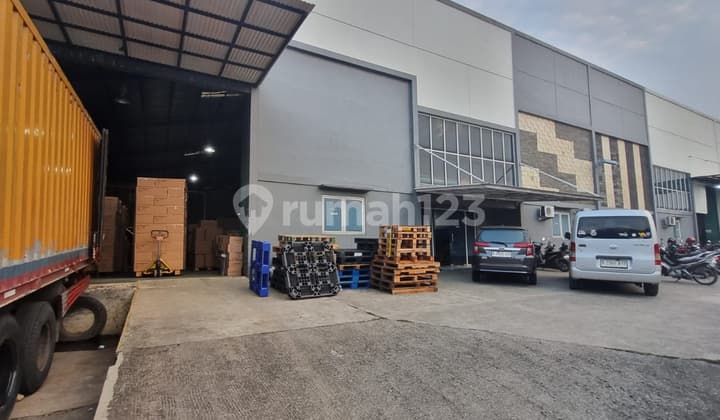 Ready-to-Use Warehouse in the Delta Silicon 3 Cikarang Industrial Area