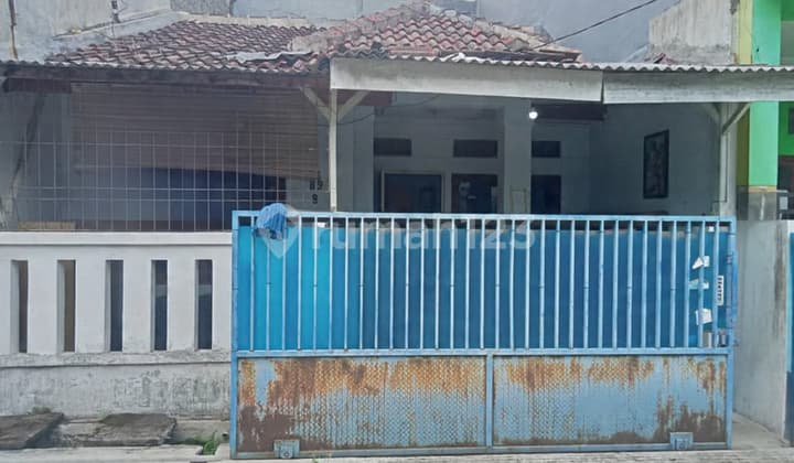 Cheap House in Bintang Metropole Housing, North Bekasi