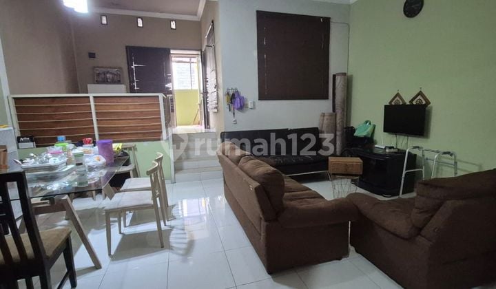 "For Sale House in Cipageran, North Cimahi, Padalarang, State School"