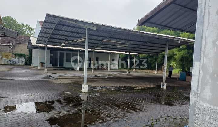 Gedung di Pasir Luyu Bandung Strategis Luas Bagus Akses Mudah