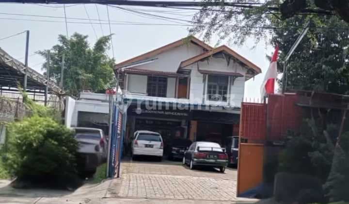 House for Sale 2 Floors in Kembangan, West Jakarta