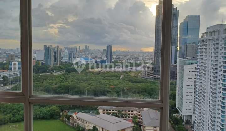 For Sale Springhill Queen Apartment