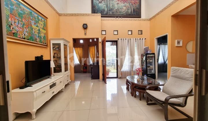 Rumah Semi Furnish Hadap Barat Laut Siap Huni di Bintaro Tangsel