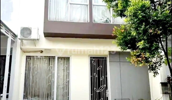 Tidy House Ready to Occupy Strategic Location Graha Raya