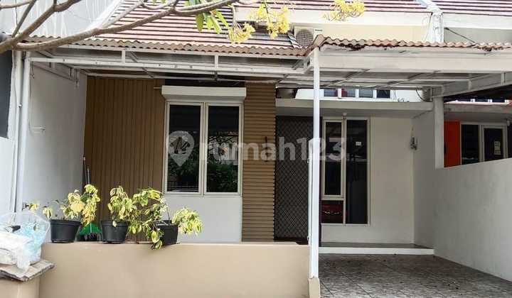 Rumah 1.5 Lantai Semi Furnished SHM Siap Huni di Ciputat Tangsel