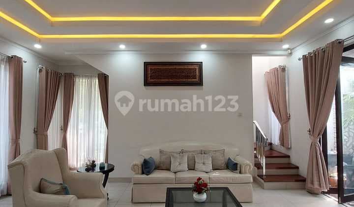 For Sale 2-Story Cozy Hook House in Sector 9 Bintaro South Tangerang
