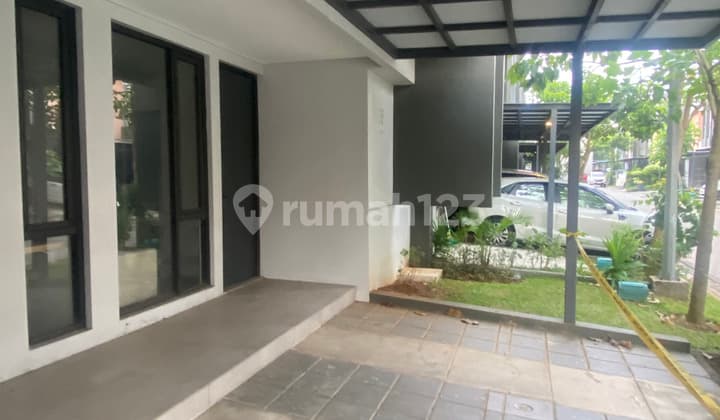 Rumah Baru Semi Furnished PPJB Siap AJB bisa Nego di BSD Tangsel