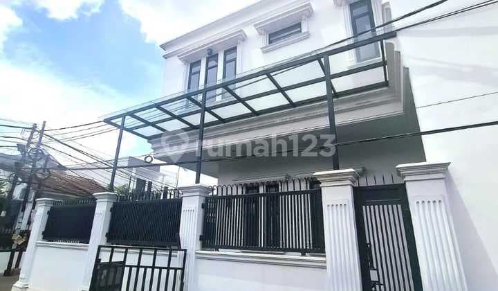 Good Minimalist Modern House Near Bintaro