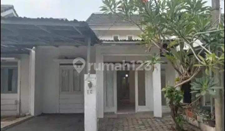 For Sale: House Near BXC Mall and Sudimara Station