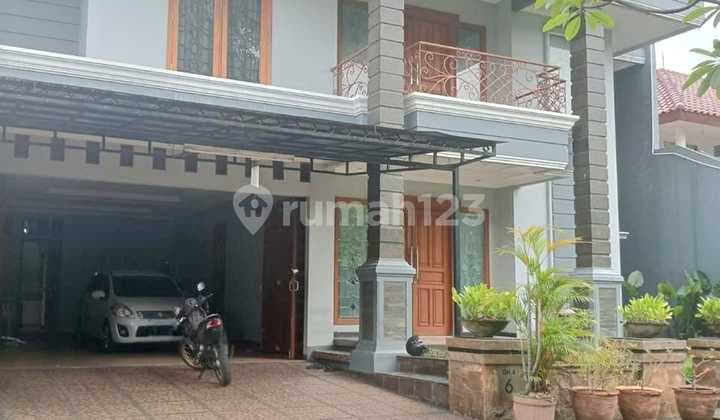 Rumah Luas Lokasi Strategis di Bintaro Jaya