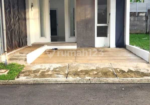 Rumah Bagus Siap Huni Lokasi di Graha Raya